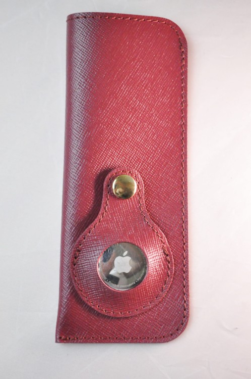 Etui burgundowe slim.jpg